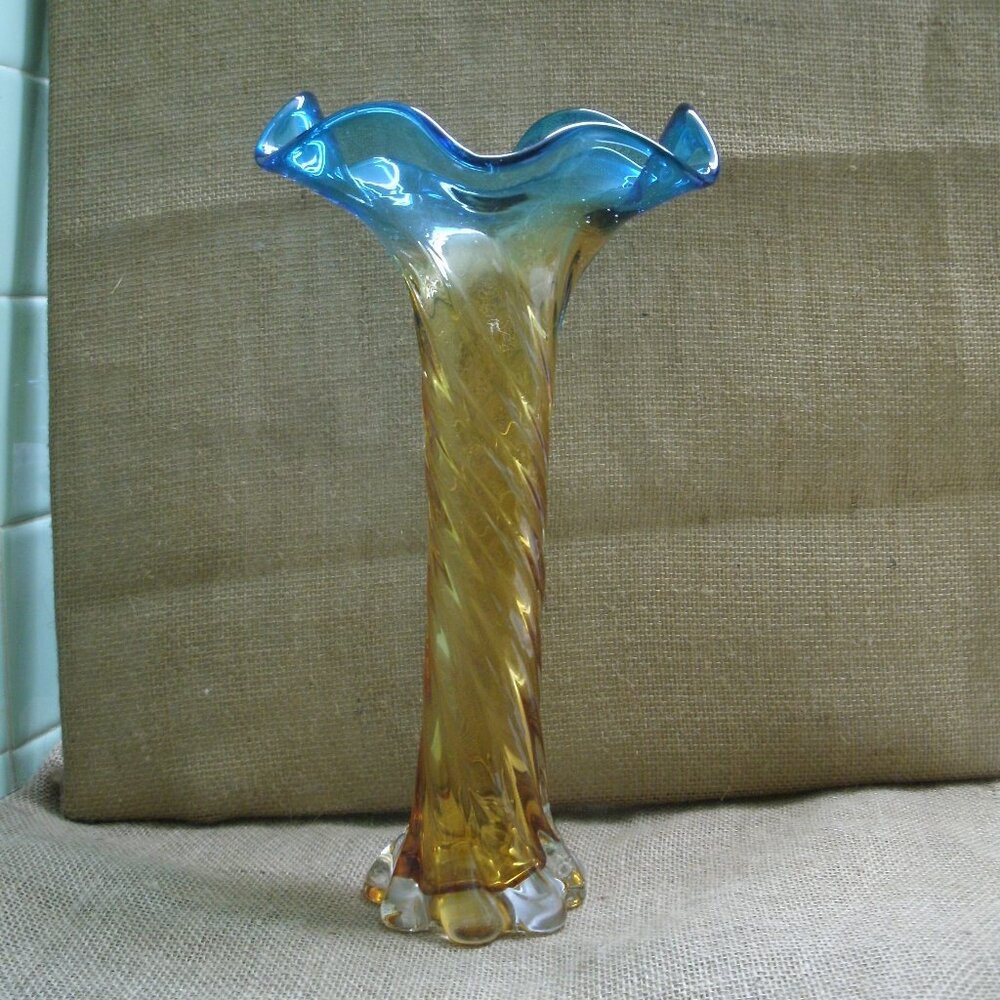 Vintage Murano Art Glass Flare Top Twist Vase